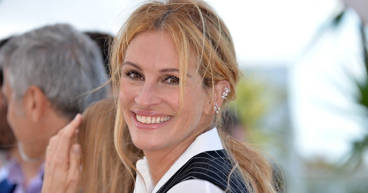 Image Source : Julia Roberts attends the