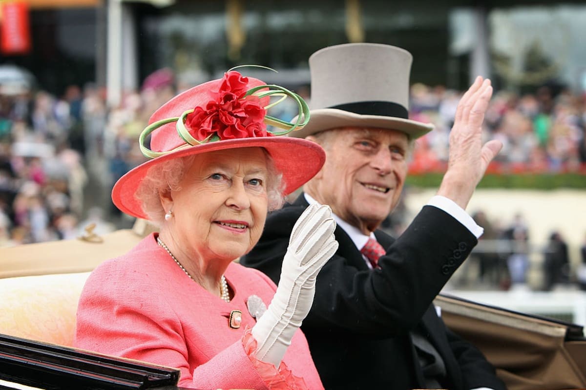 Image Source: Queen Elizabeth ll and Prince Philip arrive in an open carriage on Ladies Day at Royal Ascot on June 16, 2011 in Ascot, England (Photo by Dan Kitwood/Getty Images)