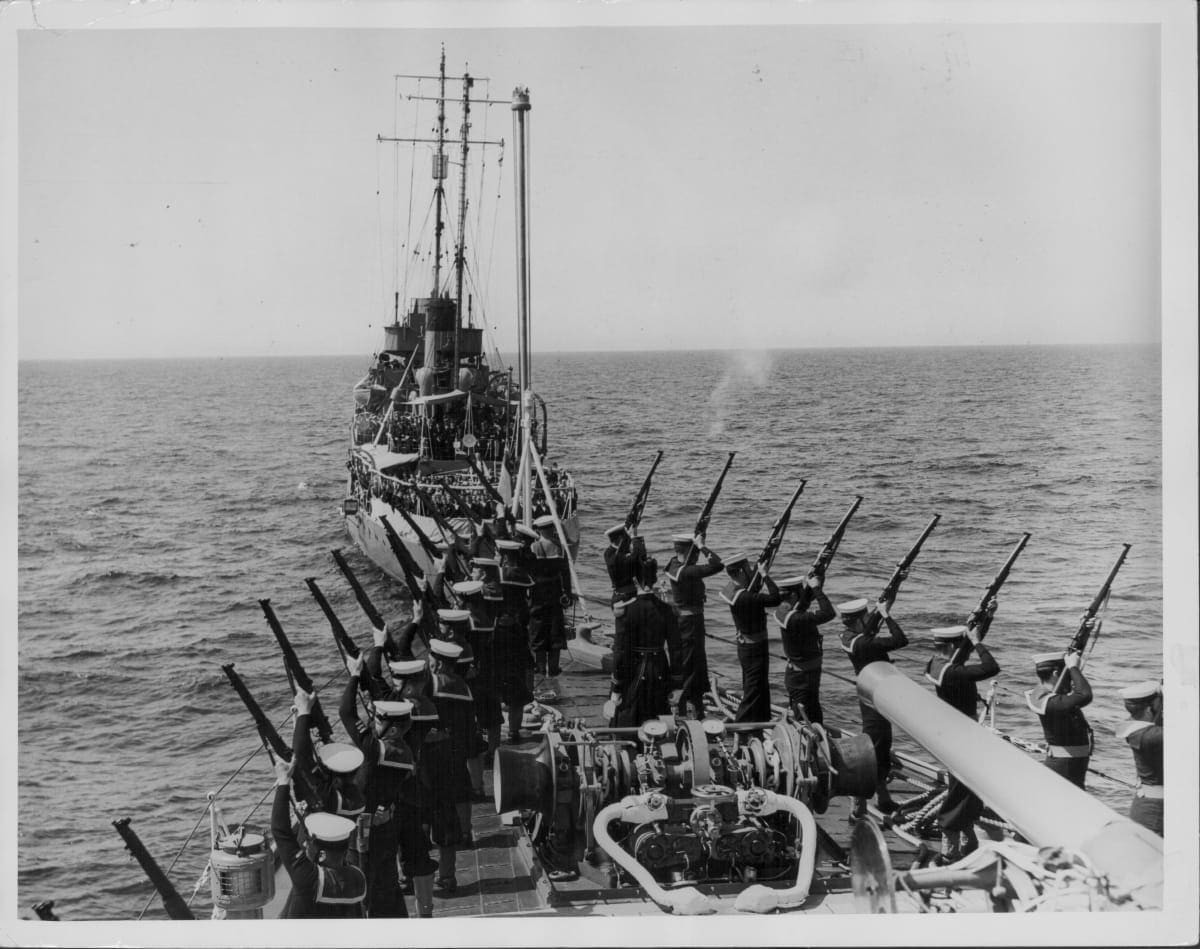 Image Source: British ships return to the place where the HMS Thetis sank for a memorial, Liverpool Bay, Great Britain, 1939. (Topical Press Agency/Hulton Archive/Getty Images)