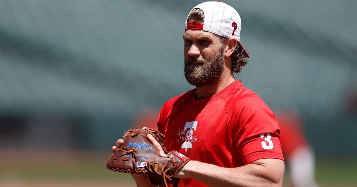 Image Source: Bryce Harper #3 of the Philadelphia Phillies warms up before the game against the San Francisco Giants at Oracle Park on May 27, 2024 in San Francisco, California. (Photo by Lachlan Cunningham/Getty Images)