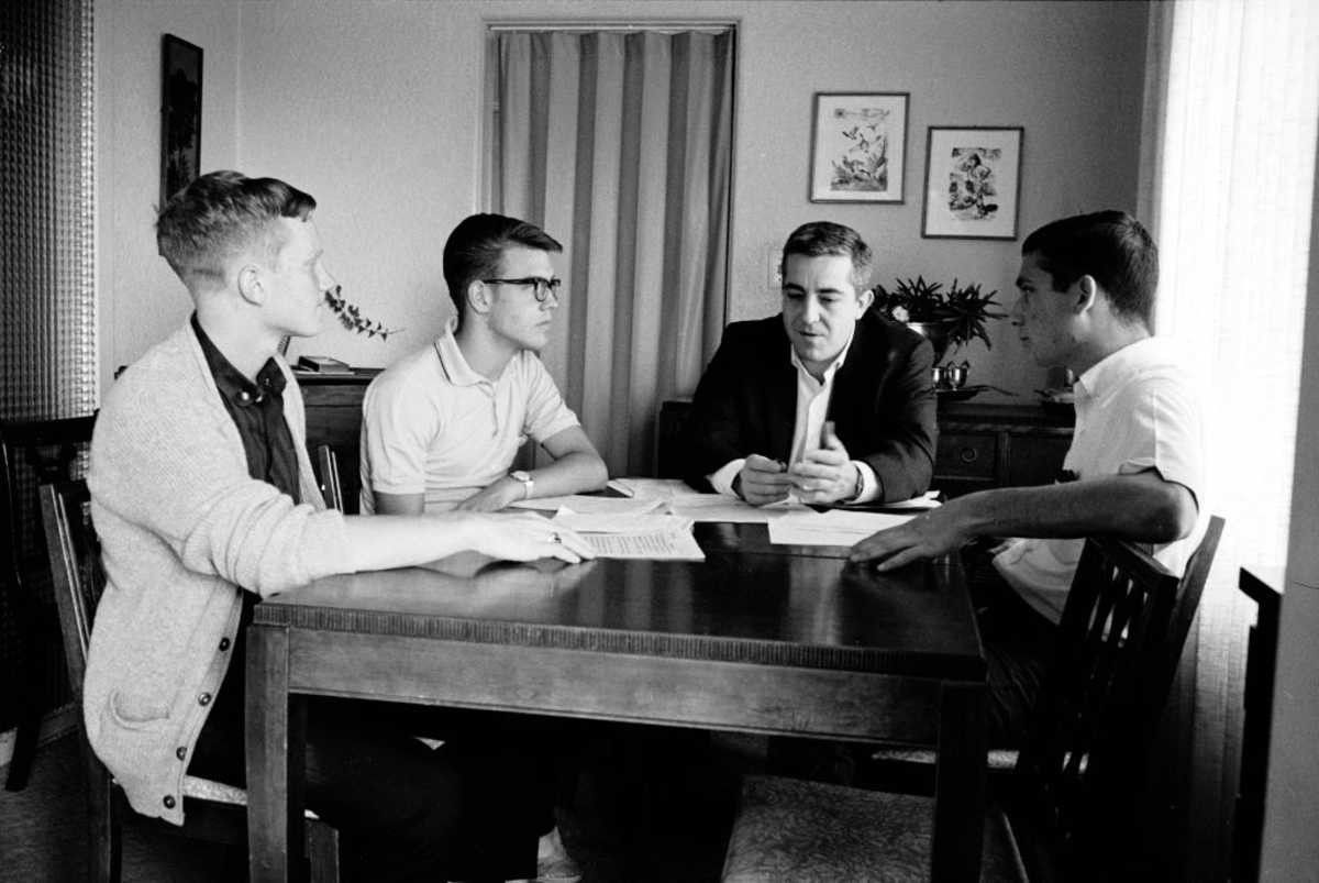 Image Source: Dr. William Dement talks with Bruce McAllister, Randy Gardner, and Joe Marciano Jr. about a sleep deprivation experiment. Gardner set the world record by staying awake for over 264 hours. (Photo by Don Cravens/Getty Images)