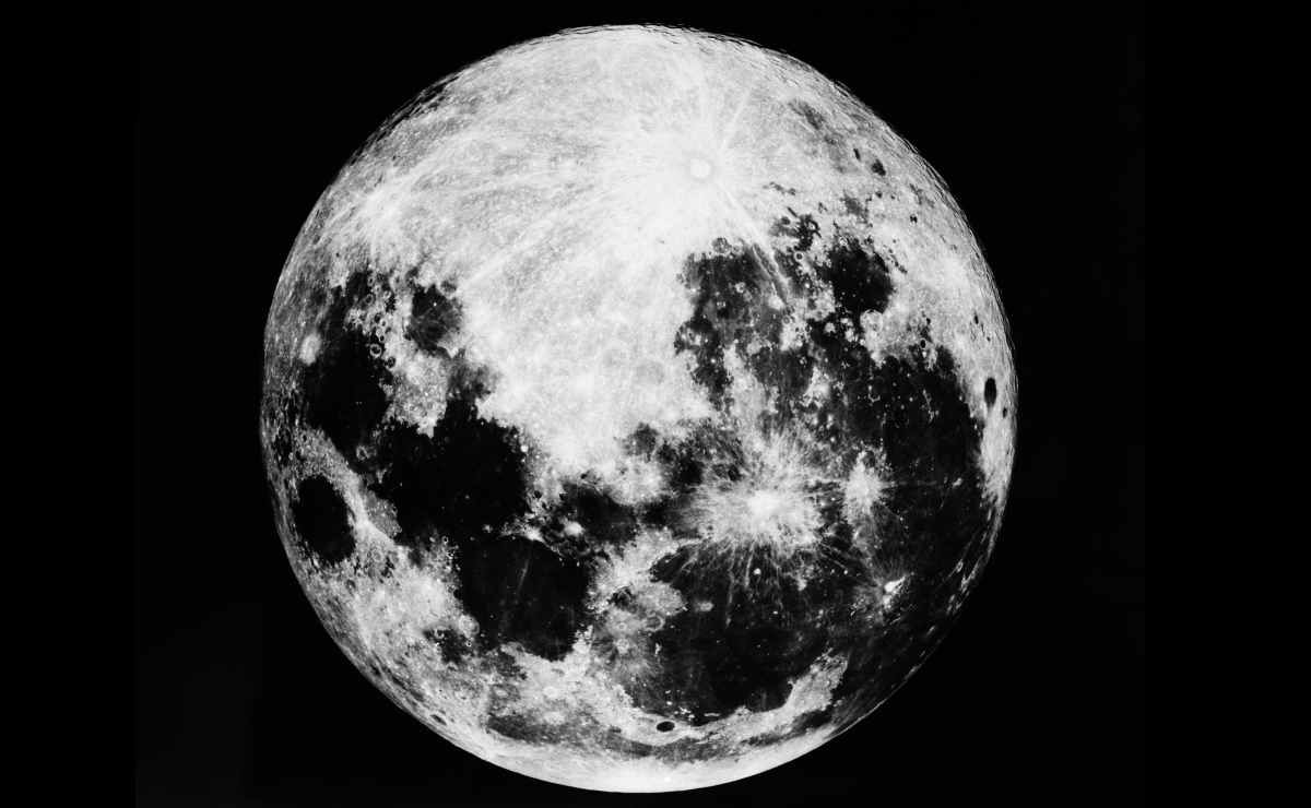 Representative Image Source: 1950s CLOSE UP OF EARTHS MOON (Photo by H. Armstrong Roberts/ClassicStock/Getty Images)