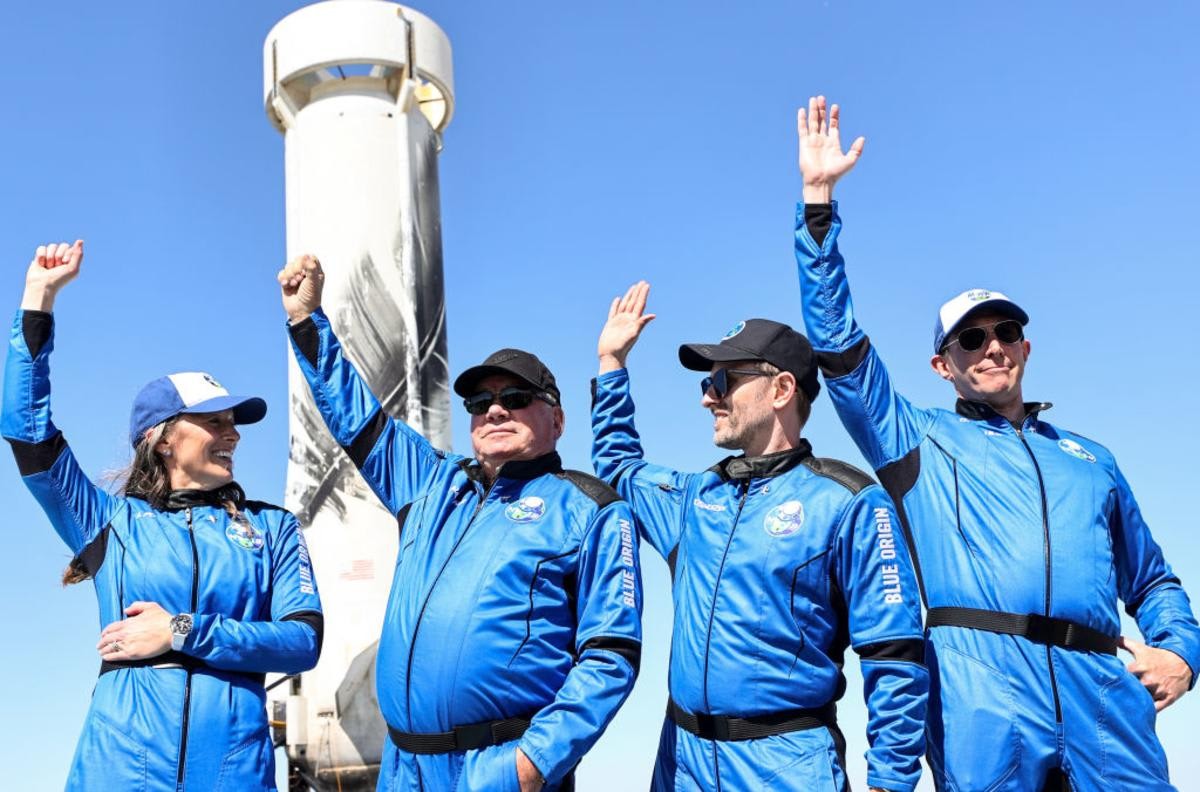 Image Source: : (L to R) Blue Origin vice president of mission and flight operations Audrey Powers, Star Trek actor William Shatner, Planet Labs co-founder Chris Boshuizen and Medidata Solutions co-founder Glen de Vries. (Photo by Mario Tama/Getty Images)