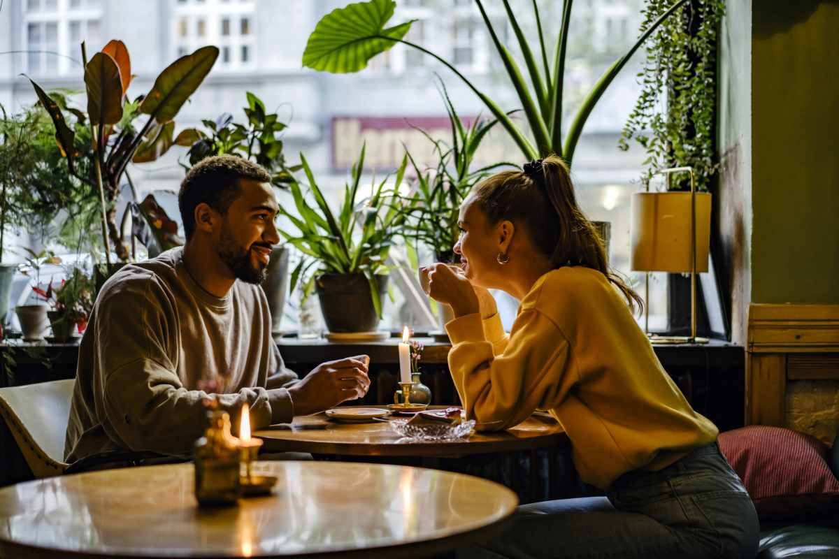 Representative Image Source: Couple on a weekend date at cute cafe (Getty Images)