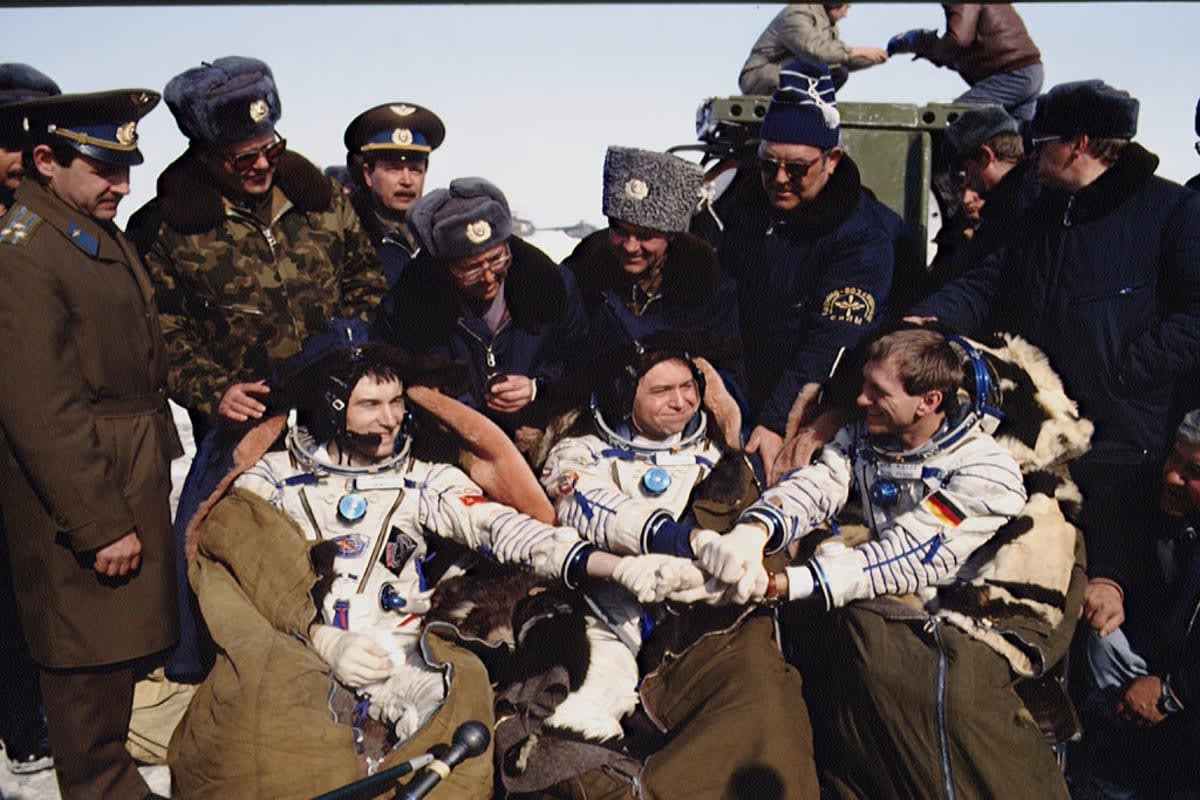 Image source: Astronaut Krikalev returns to earth (Photo by Georges DeKeerle/Sygma via Getty Images)