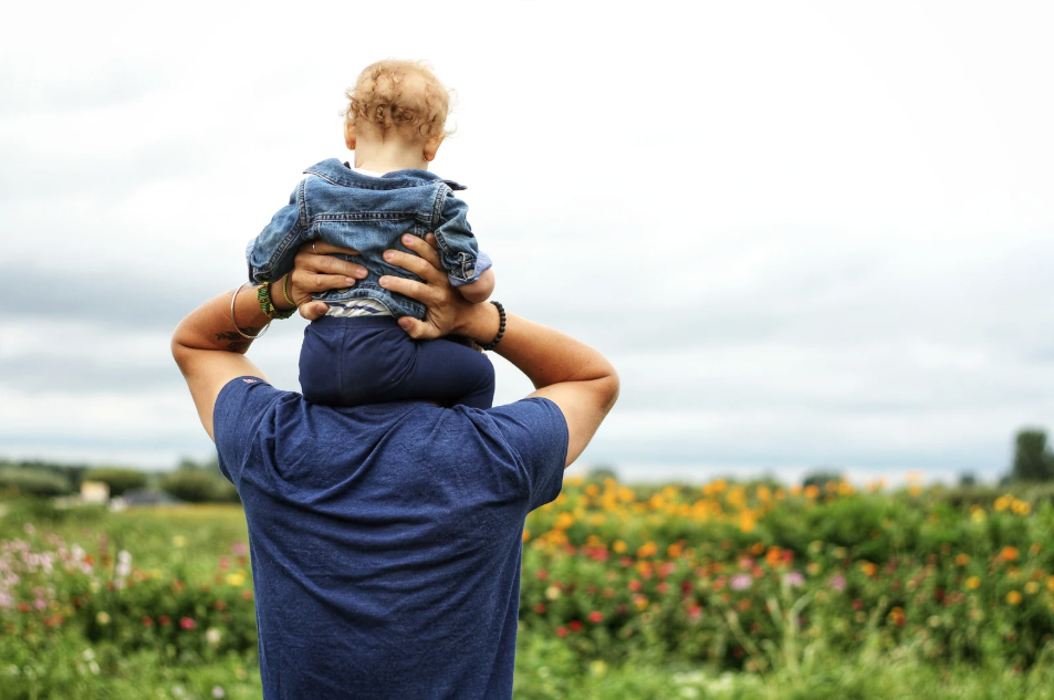 eggshell parenting, Dr Kim Sage, parenting advice, childhood trauma, mental health, authoritarian parenting, hypervigilance, parentification, healing childhood wounds