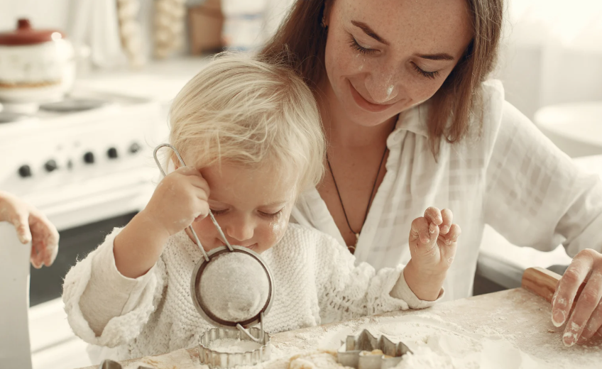 family, adoption, wholesome, foster care, domestic violence, siblings, Hannah Robinson, tiktok