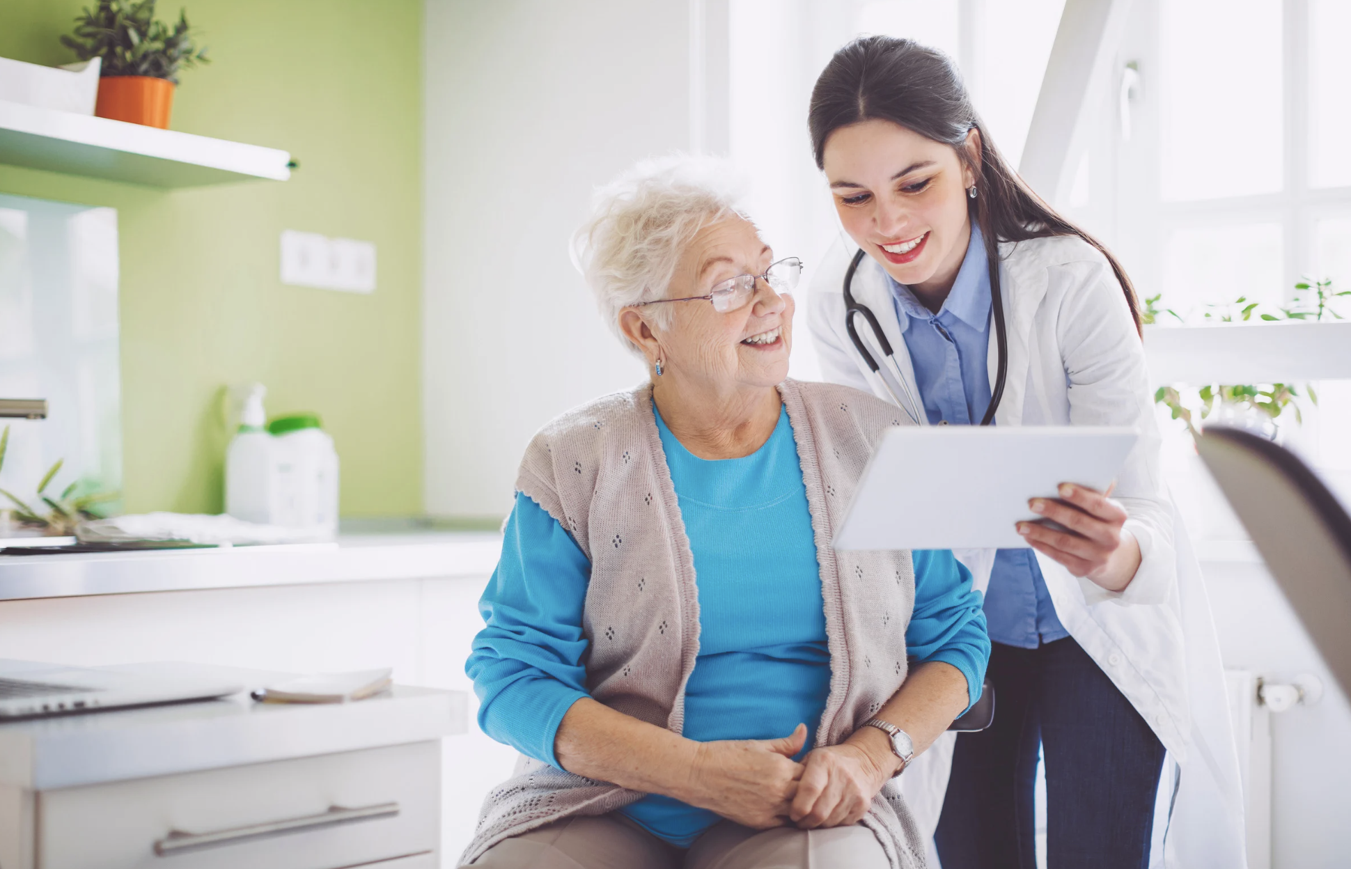 blindness recovery, medical mystery, joyce urch, regained vision, heart attack survivor, unexplained recovery, miracle healing, glaucoma, uk news, inspirational story