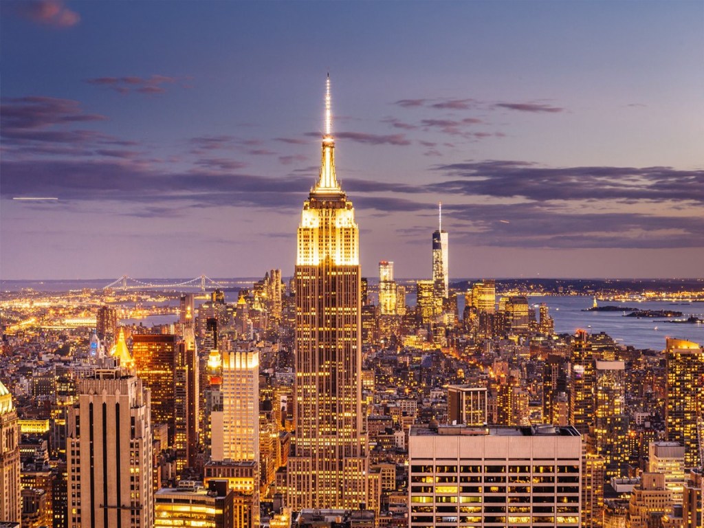 New York City, NY, tourism, vacation, commercialism, capitalism, city life, eateries