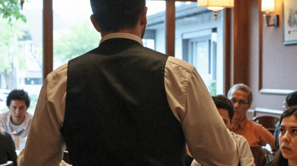 tipping culture, texas roadhouse, keven manochit, viral tiktok, non tipping customers, restaurant wages, server rant, viral receipt, tipping debate, food service workers