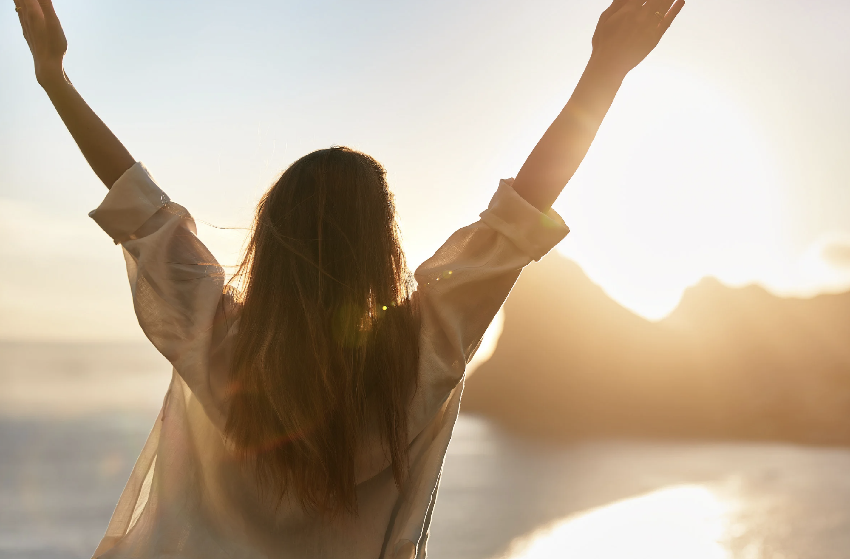 paul dolan, unmarried women happiness, childfree women, marriage and happiness, lse professor, happy ever after book, american time use survey, relationships research