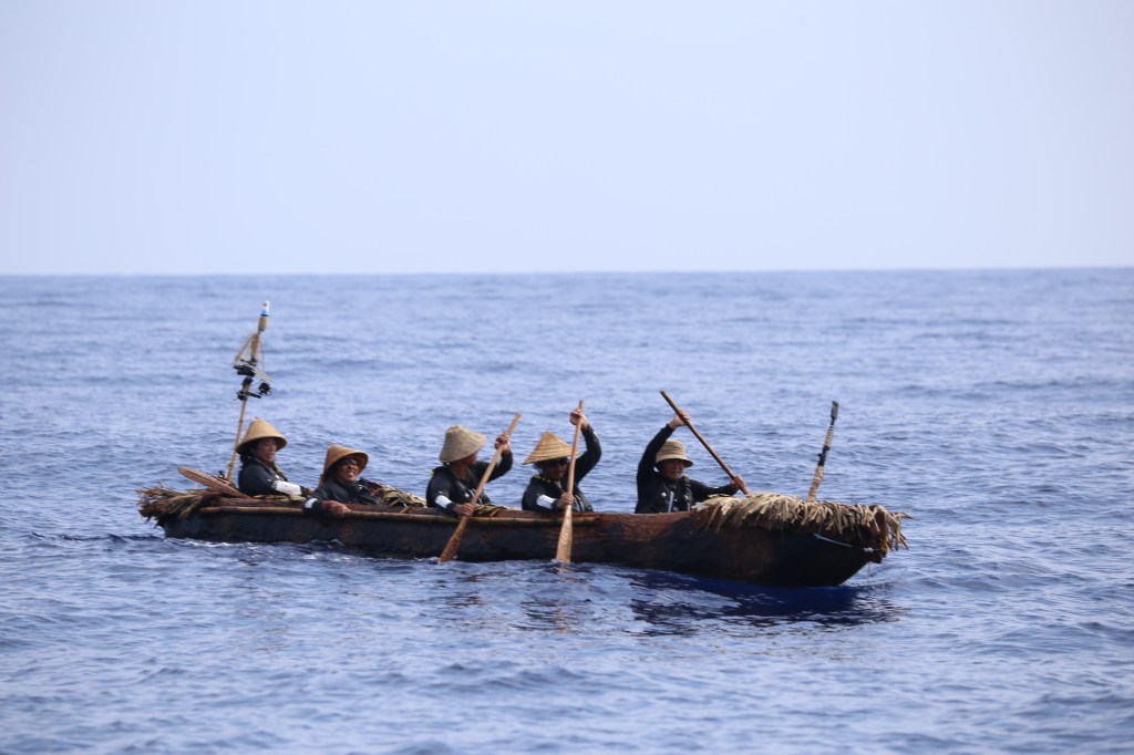 japan, science, history, canoe, maritime travel, discovery