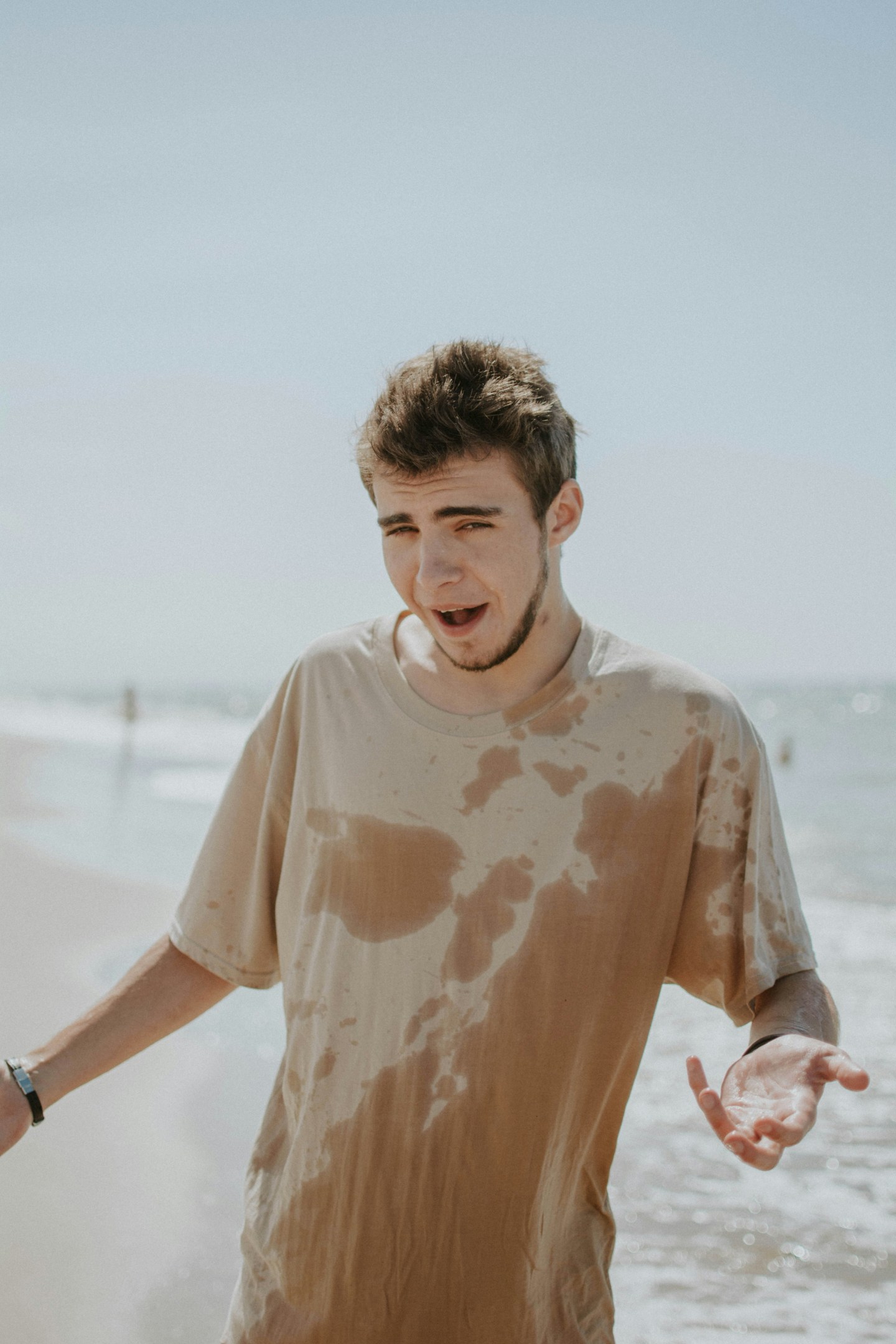sweat, security, airport, sweaty, summer, heat