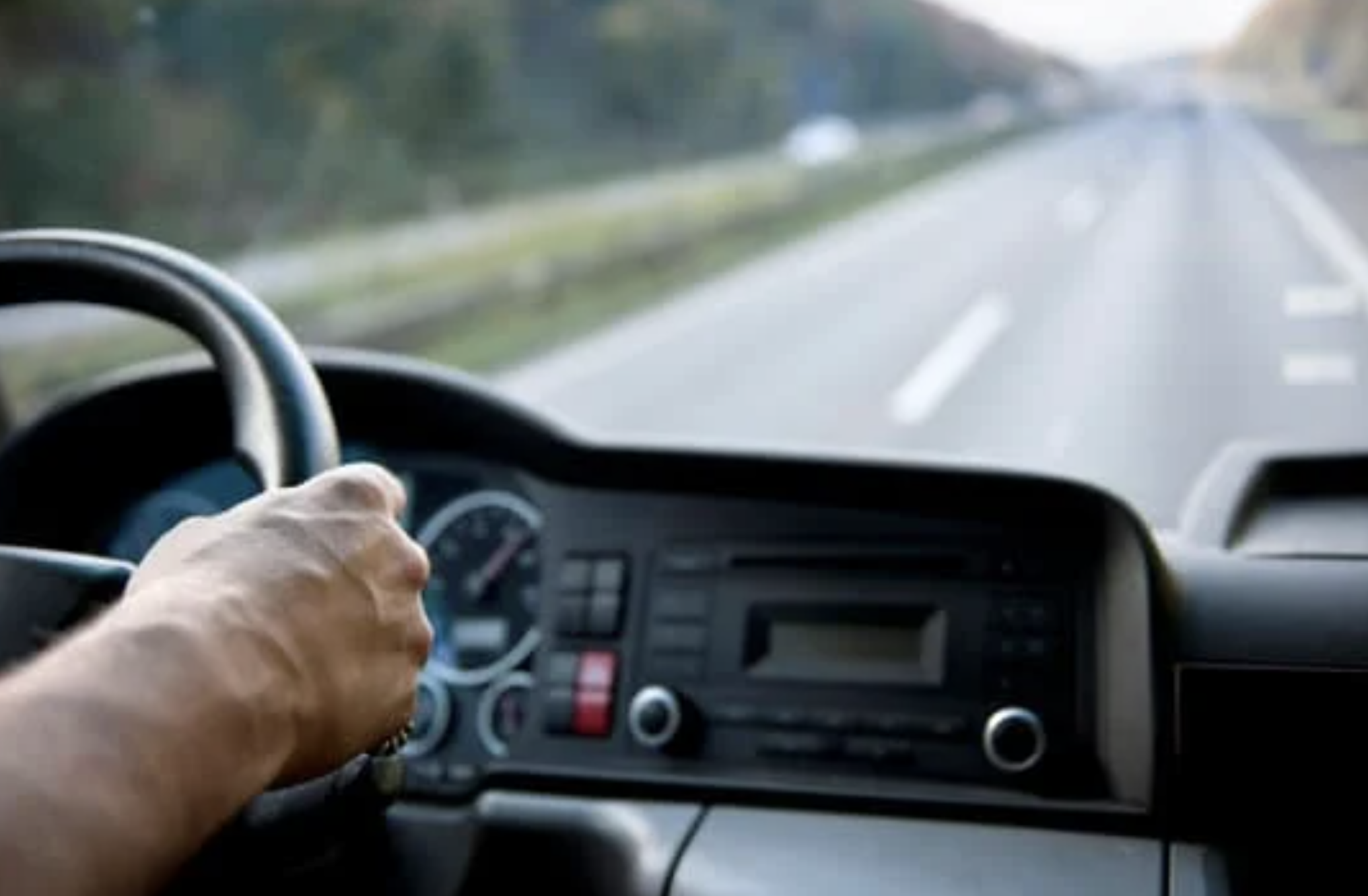 UPS driving strategy, avoid left turns, UPS fuel savings, safe driving tips, driving efficiency, route optimization, UPS delivery methods, traffic safety tips, fuel efficiency driving, left turn dangers