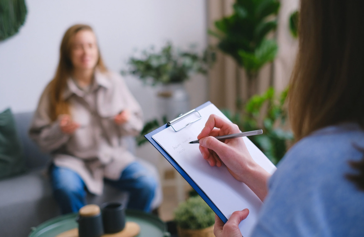 aging wisdom, things older people donu2019t care about, life lessons from seniors, letting go with age, social media fatigue, aging gracefully, senior life advice, mindset shifts with age, aging and priorities
