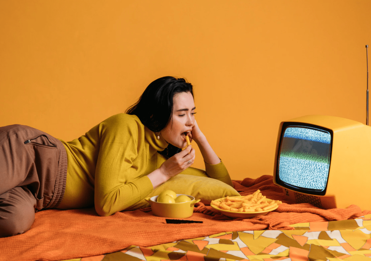 aging wisdom, things older people donu2019t care about, life lessons from seniors, letting go with age, social media fatigue, aging gracefully, senior life advice, mindset shifts with age, aging and priorities