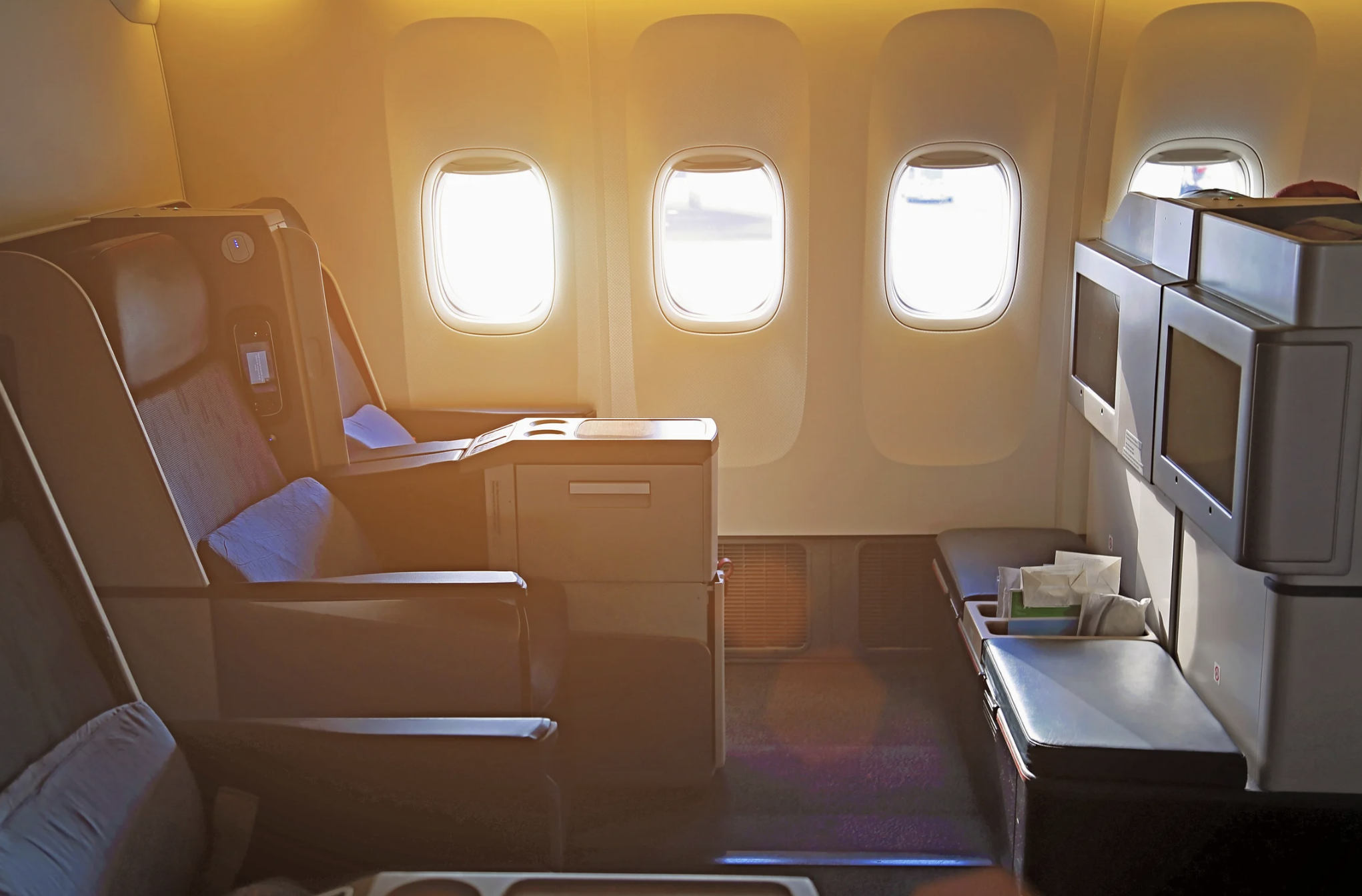 seat stealing, airline passenger revenge, flight seating dispute, entitled travelers, Indigo Airlines story, viral airline story, passenger prank, airplane seat drama