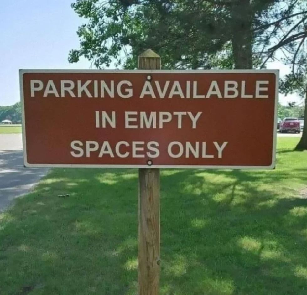 funny signs, viral humor, Reddit funnysigns, funny warning signs, humorous signage