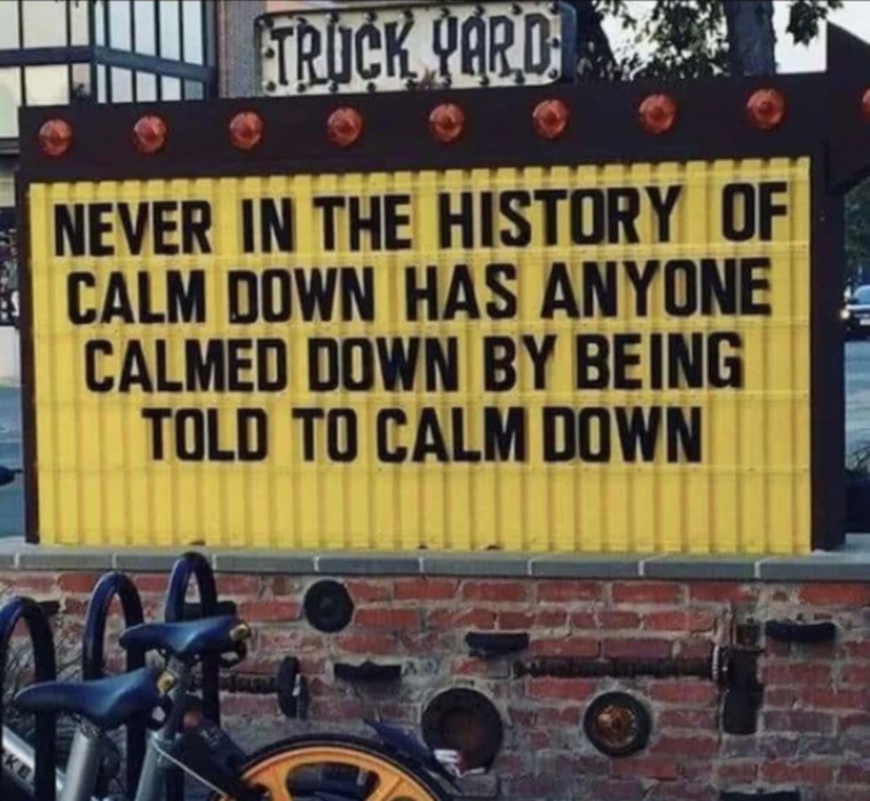 funny signs, viral humor, Reddit funnysigns, funny warning signs, humorous signage