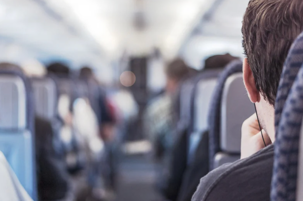 entitled airplane passenger, airplane seat dispute, travel revenge story, Reddit plane story, funny flight moments, seat theft plane, flying etiquette, passenger shaming