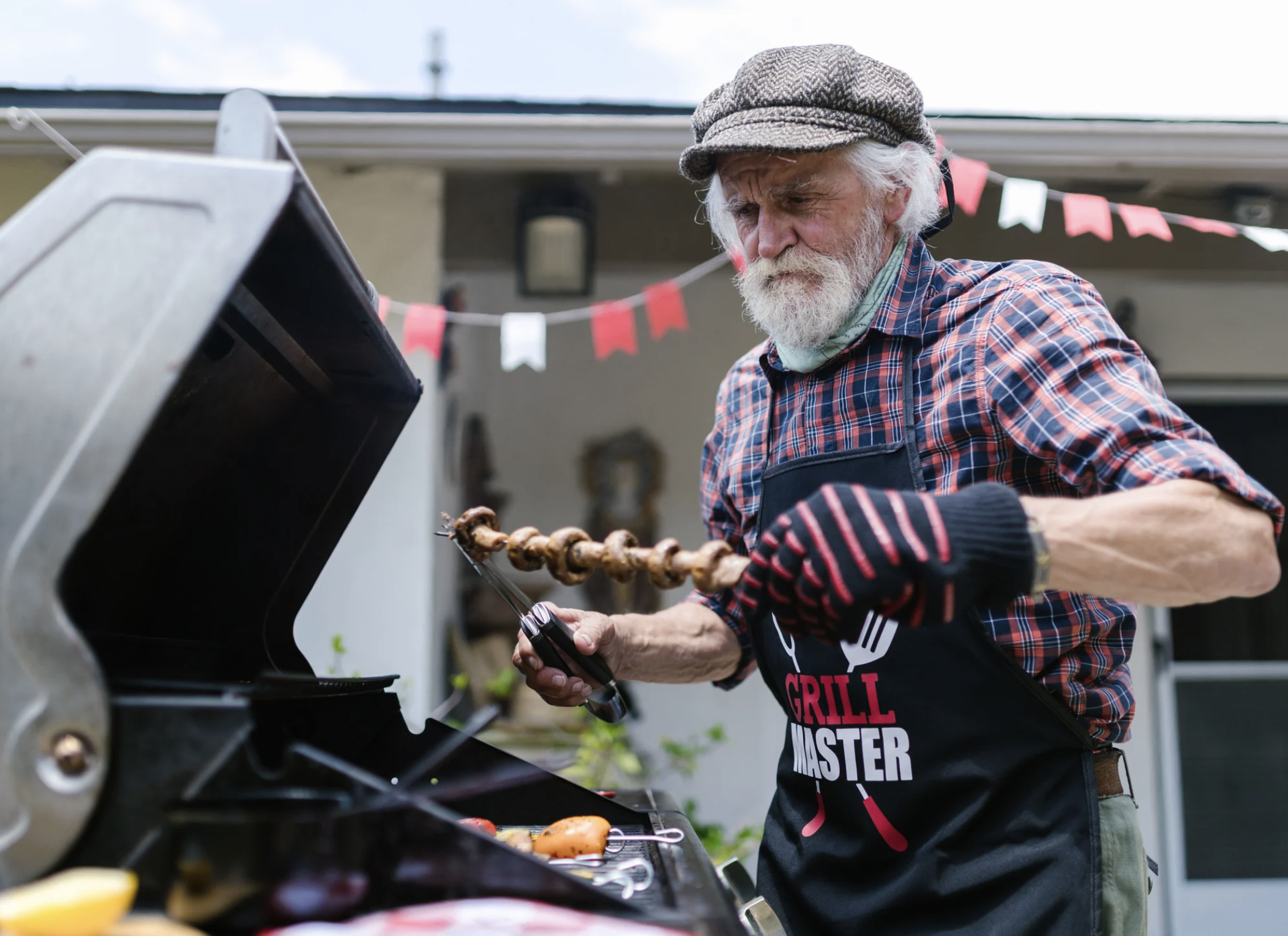 viral stories, good news, TikTok, heartwarming, community, neighbors, kindness, feel good stories