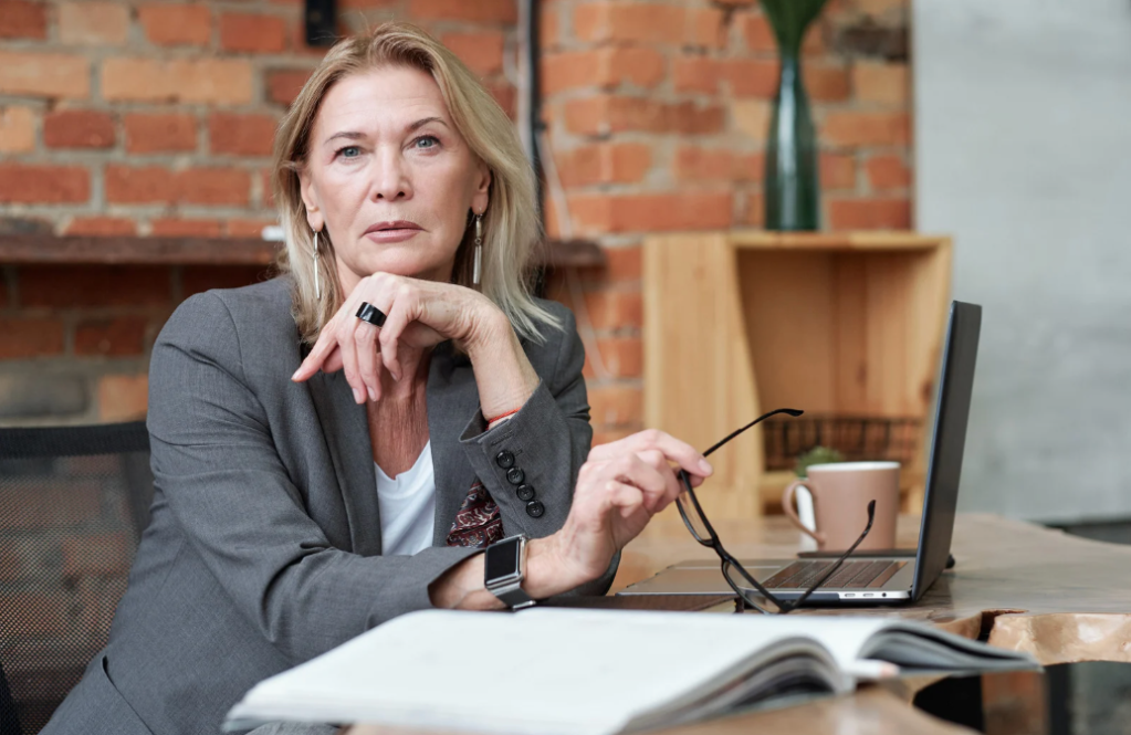 walmart, job promotion, getting ahead, business tips, workplace