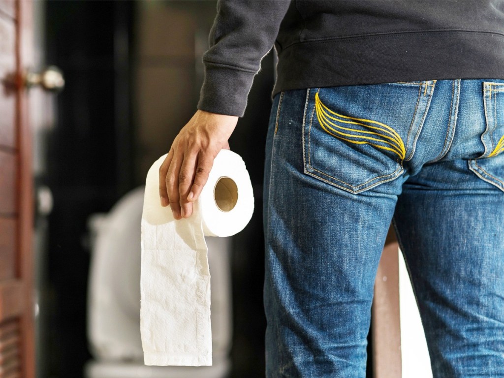 toilet paper, digestion, bowel movements, personal hygiene, skin irritations, allergic reactions, wiping