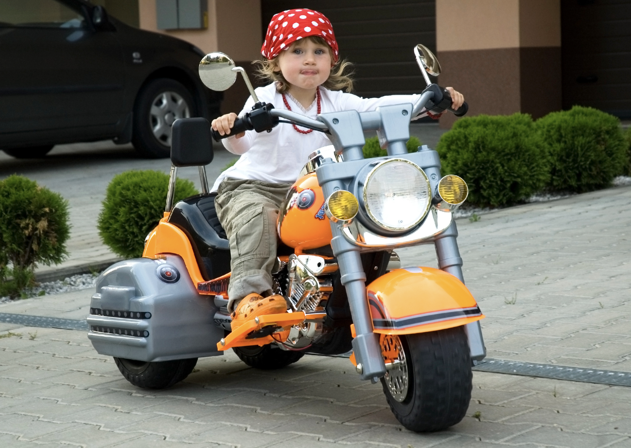 kindness, empathy, viral story, good news, inspiration, bikers, stereotypes, parenting, don't judge a book by its cover, compassion