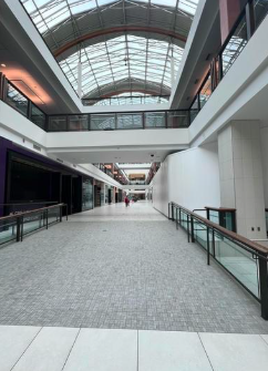 mall, empty mall, shopping mall, death of the mall