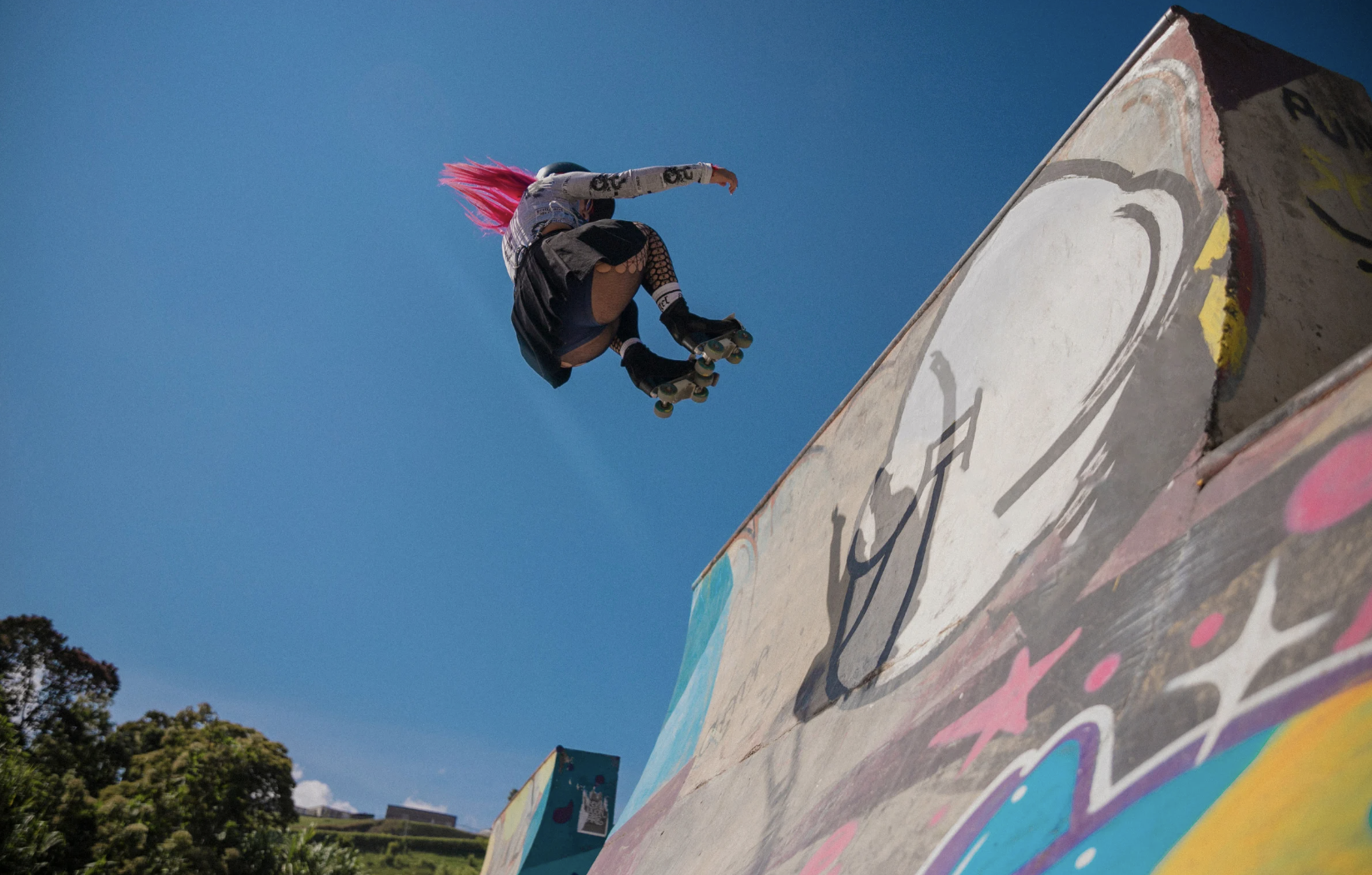 kindness, viral story, heartwarming, parenting, skateboarding, gender stereotypes, community, good news, breaking stereotypes, teenagers