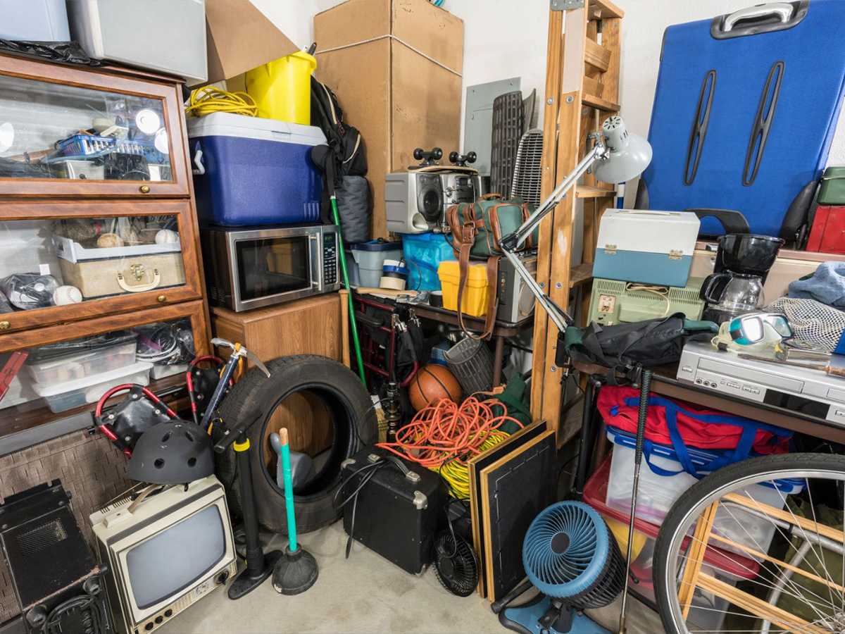 clutter, pack rats, decluttering, guilt, increased emotions, calmness, control, garage