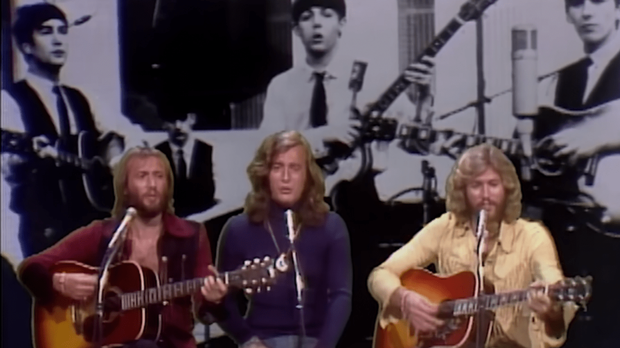 The Bee Gees, The Beatles, 1973, The Midnight Special, medley, cover, acoustic, Barry Gibb, Robin Gibb, Paul McCartney