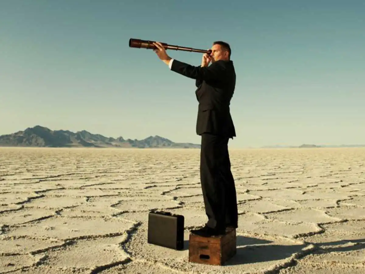 future, science breakthroughs, entertainment, judgments, modern lens, 1975, people