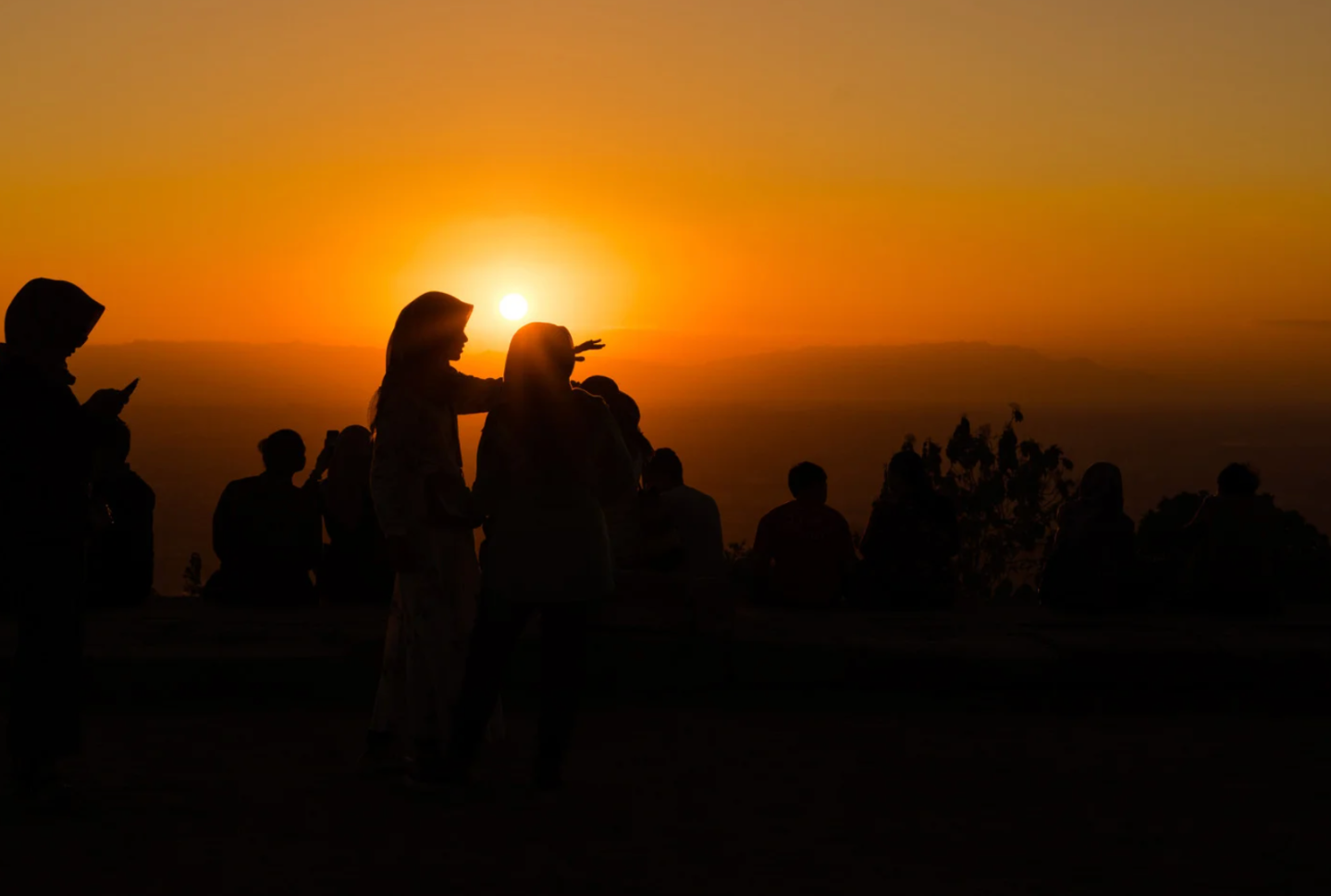 Brazil, travel, cultural traditions, community, lost child, viral video, Instagram, parenting, collectivism, good news