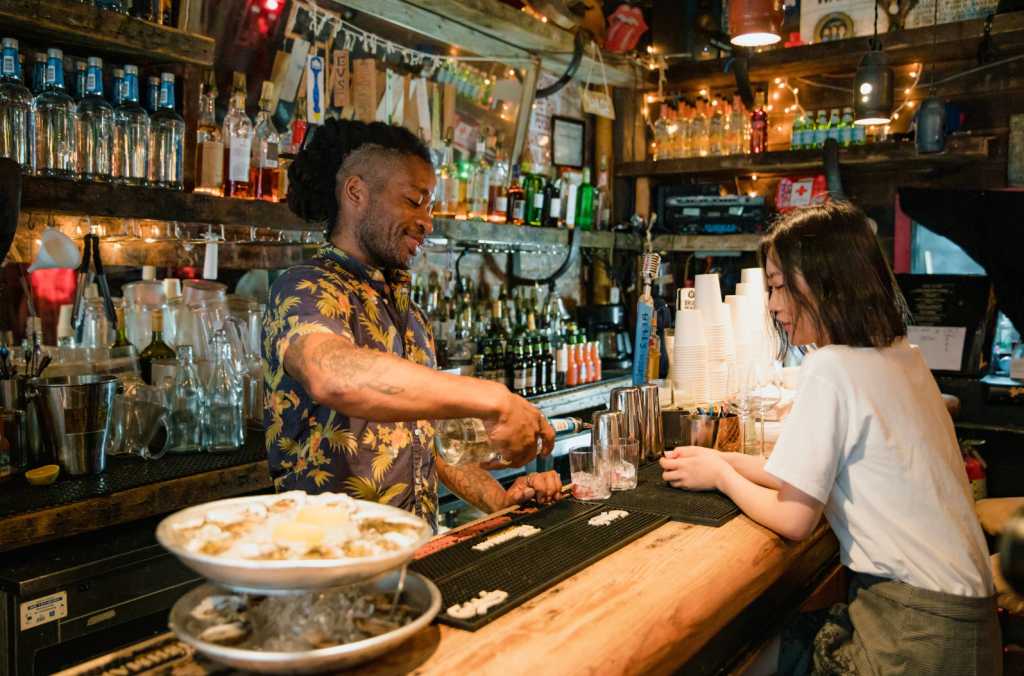 bartender, bystander intervention, bar safety, Max Gutierrez, Trinity Allie, viral tweet, secret note, women's safety, harassment, good news