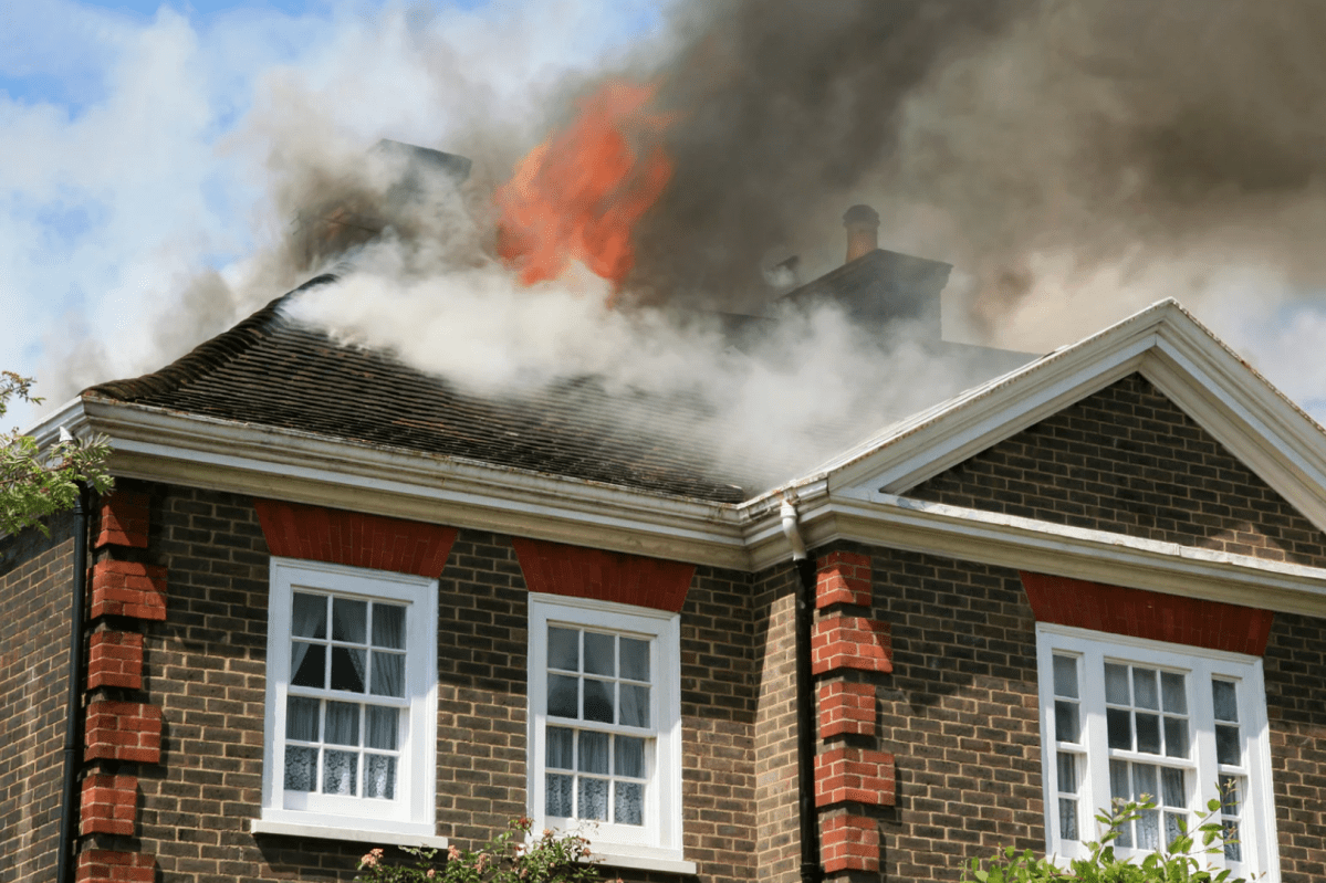 heroic teens, house fire, good news, everyday heroes, Island Echo, Hampshire, fire safety, community, elderly rescue, lifesaving