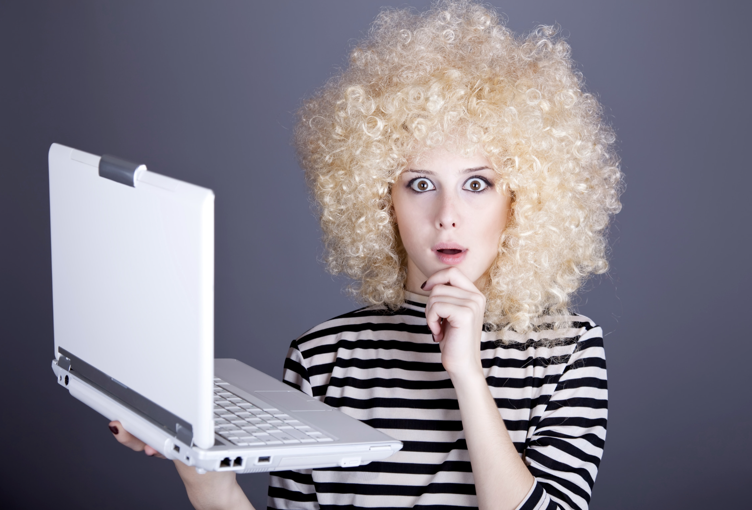 malicious compliance, workplace, boss, dress code, pink hair, wigs, TikTok, viral, self-expression, creative rebellion