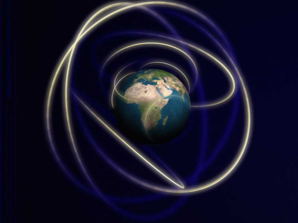 satellite, Earth, spin, gravity, tides, Moon, planetary rotation