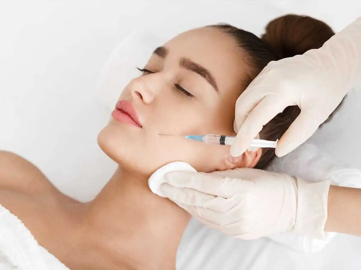 beauty standard, plastic surgery, botox, aesthetics, surgery, filles, community, status, attractiveness