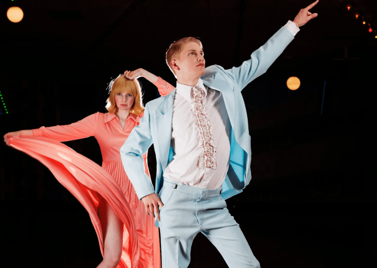 science of attraction, dating, dance moves, psychology, relationships, what men find attractive, what women find attractive, dancing, attraction, evolutionary psychology