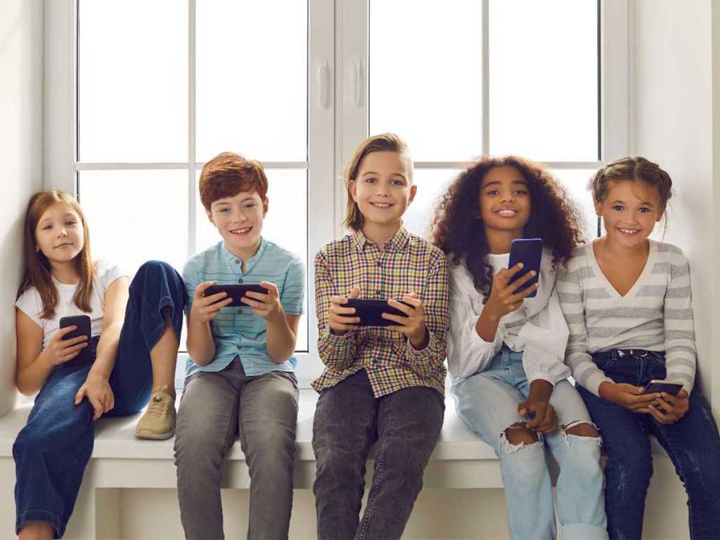 Millennials, Generation Alpha, childhoods, community, mental health, lifestyle, independence