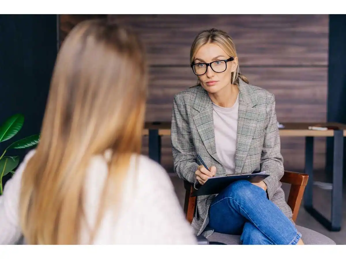 therapist, research, psychotherapist, doctors, biological response, power, uncertainty, mental health