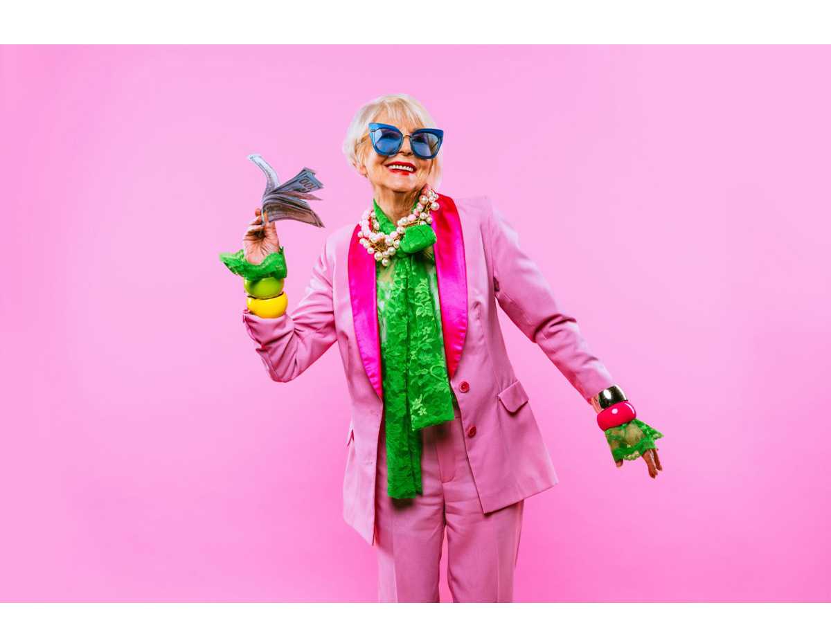 feeling good, professional, outfits, happiness, mental health, well-being, psychological tool