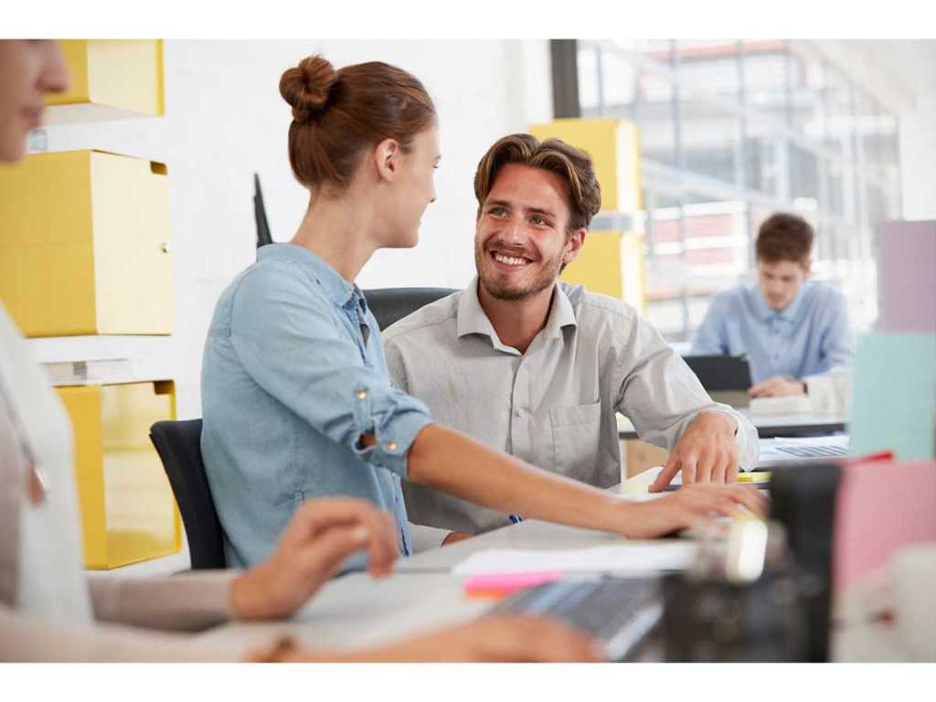 couples, dating, women, men, public conversation, boundaries, relationships