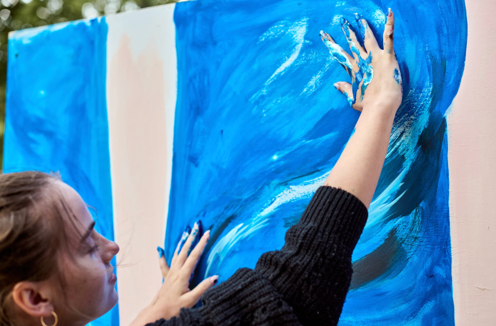 color psychology, favorite color meaning, blue color intelligence, red personality traits, cultural color meanings, intelligence indicators, color preference psychology