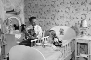 Children, Psychology, Neurology, Literacy, Reading, Creativity, Empathy, Teaching creativity, Bedtime Routine, Play and creativity, Bedtime story, Early literacy, empathy training, readers