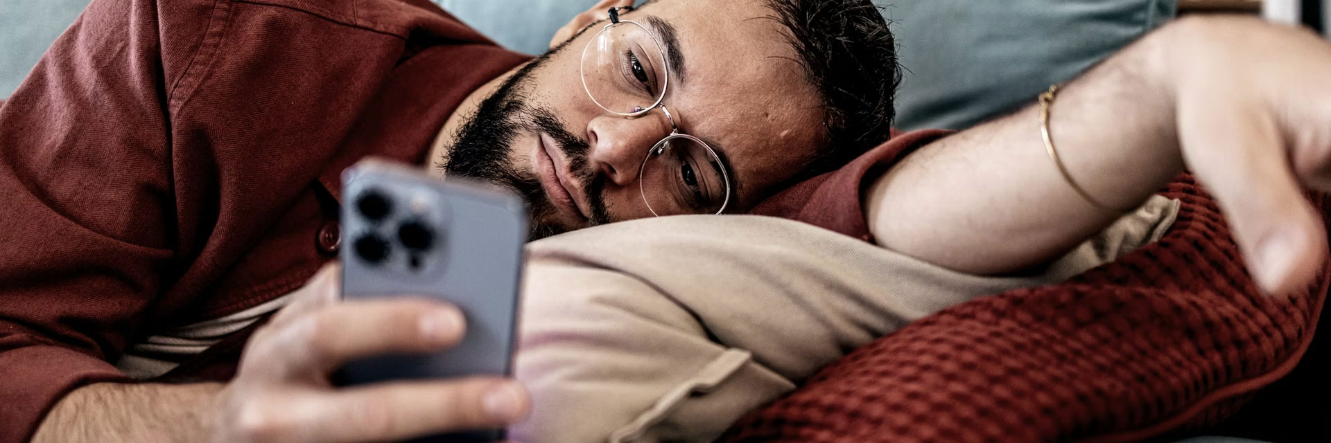 Can’t stop endlessly scrolling? Tips to help you take back control