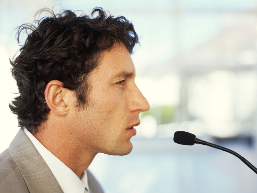 decision making, accents, familiarity, credibility